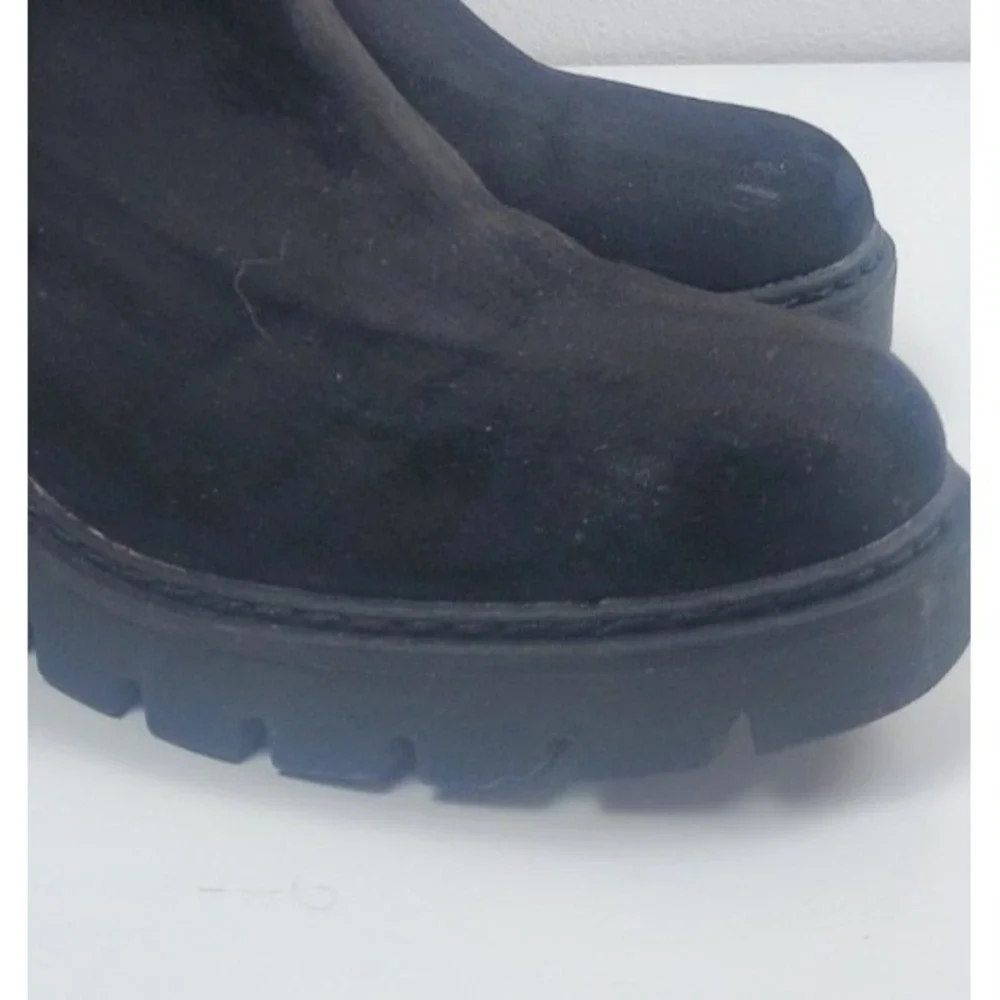 Chunky Lug Sole Ankle Boots Womens Size 9 Black Sock Boot Suede Feel Grunge - Picture 8 of 8
